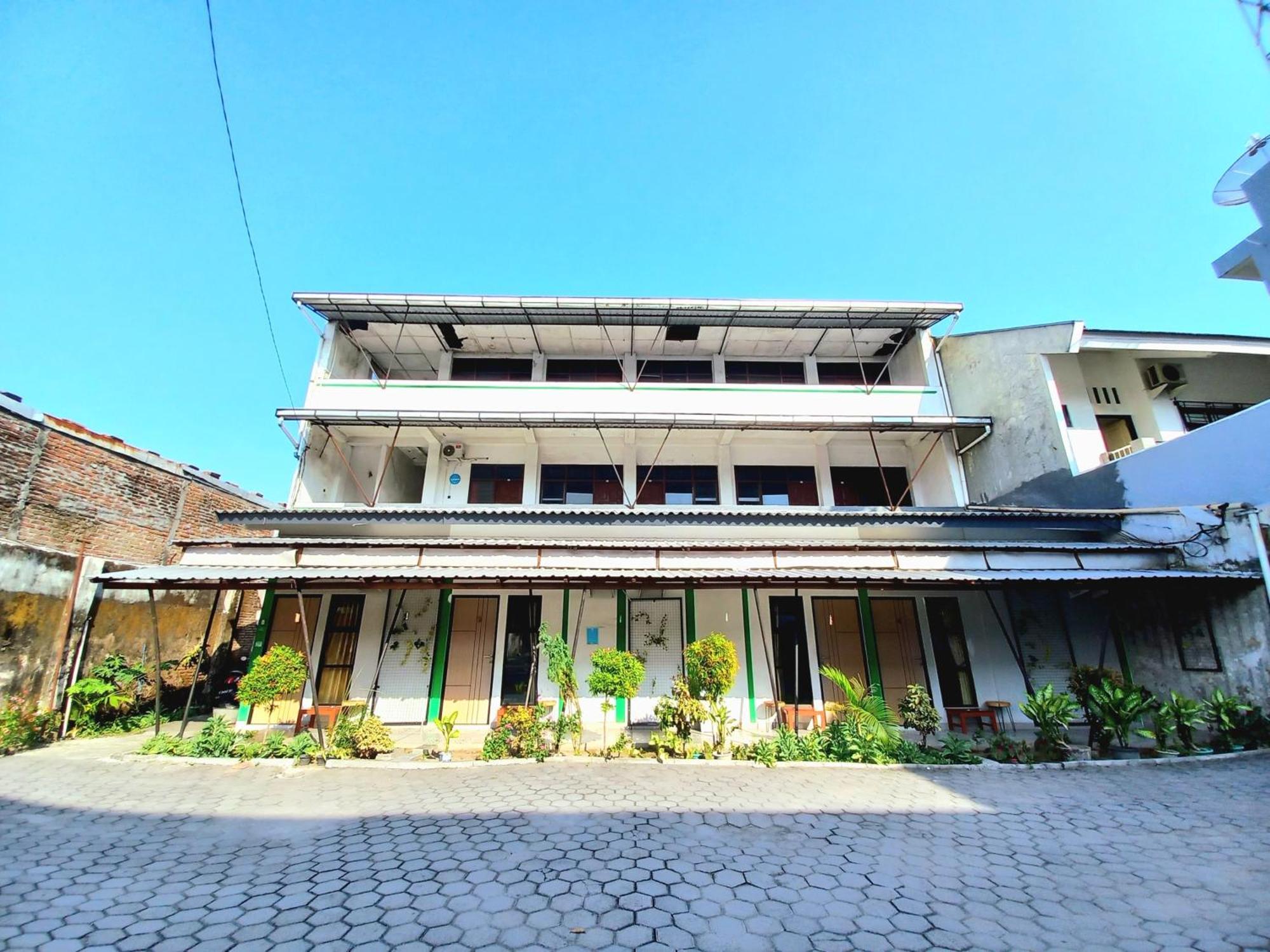 יוגיאקרטה Hotel Jogja Kili Suci By Simply Homy מראה חיצוני תמונה